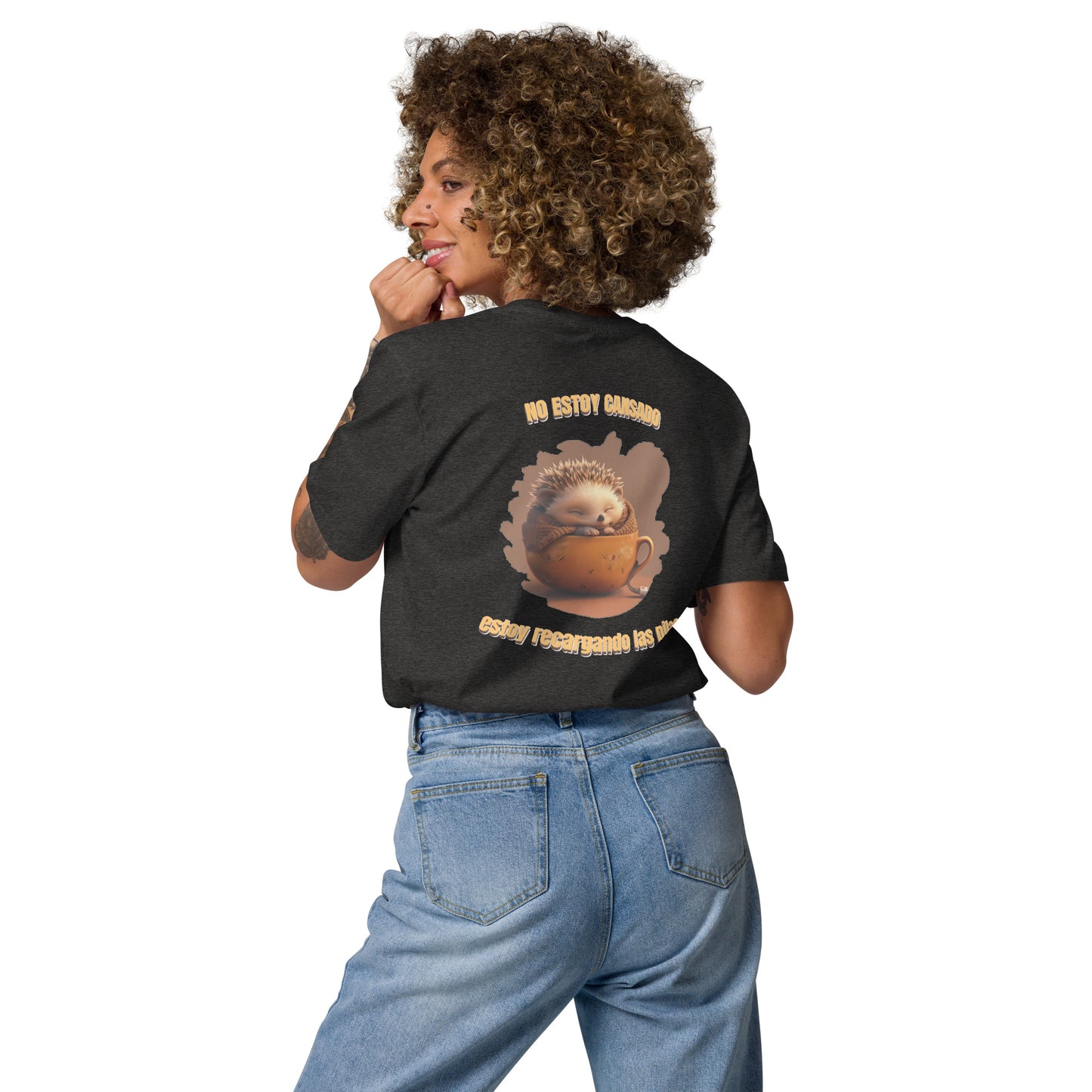 Camiseta orgánica "Tortuga Sabia" con mensaje inspirador.